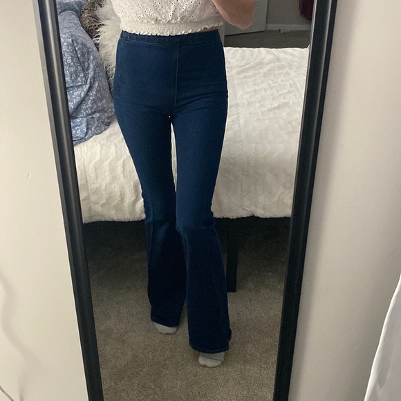 Abercrombie & Fitch Denim - Abercrombie and Fitch flare jeans